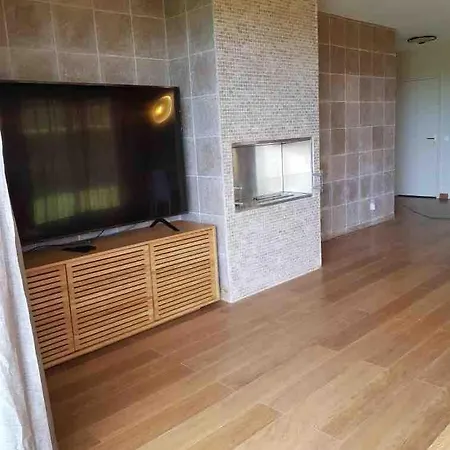 아파트 Beachfront Garden *