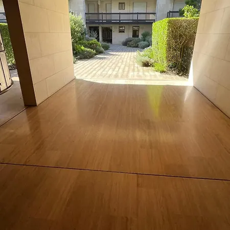 Beachfront Garden 아파트