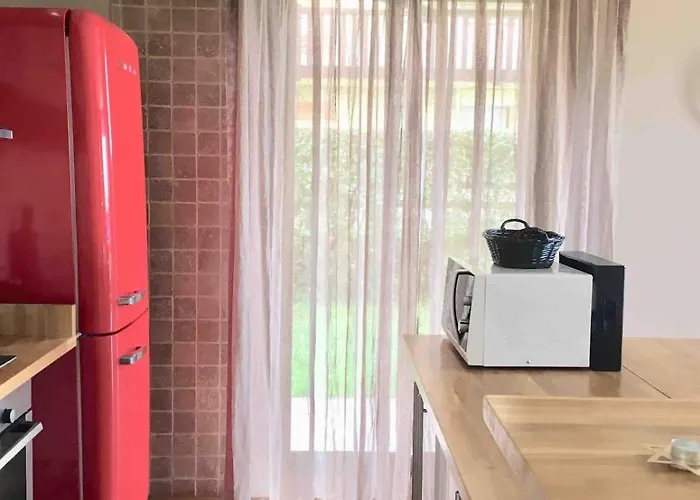 Apartment Beachfront Garden *