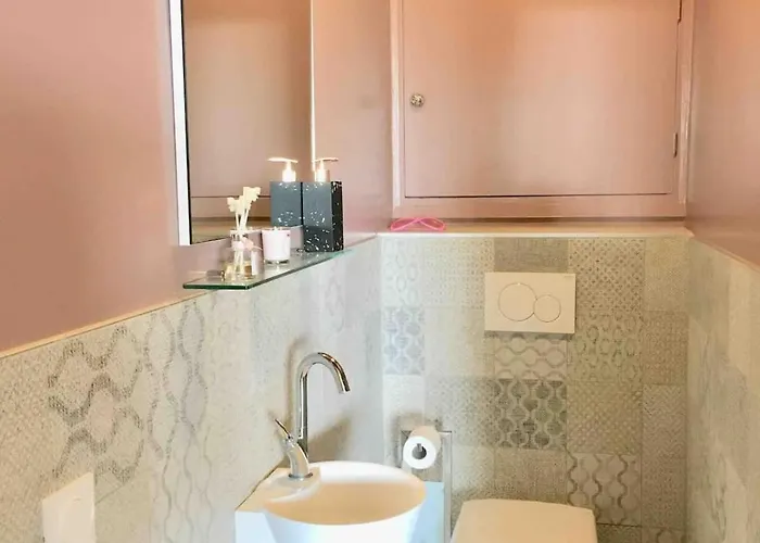 Beachfront Garden * 도빌